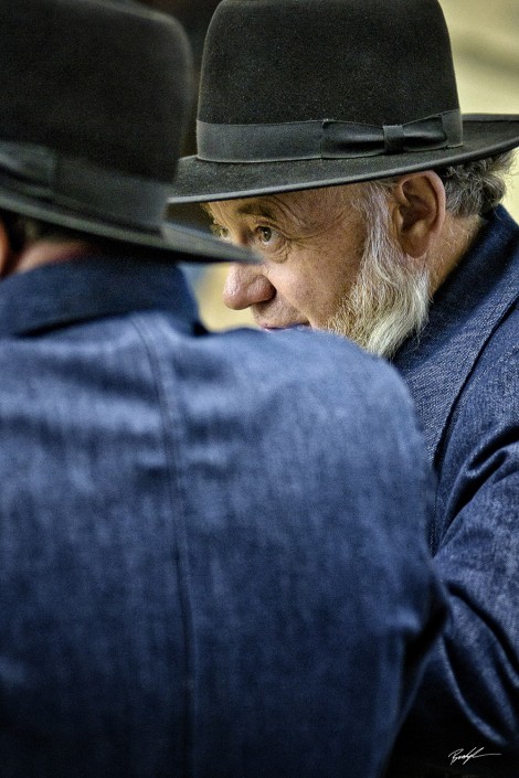 Amish Gentlemen in Conversation