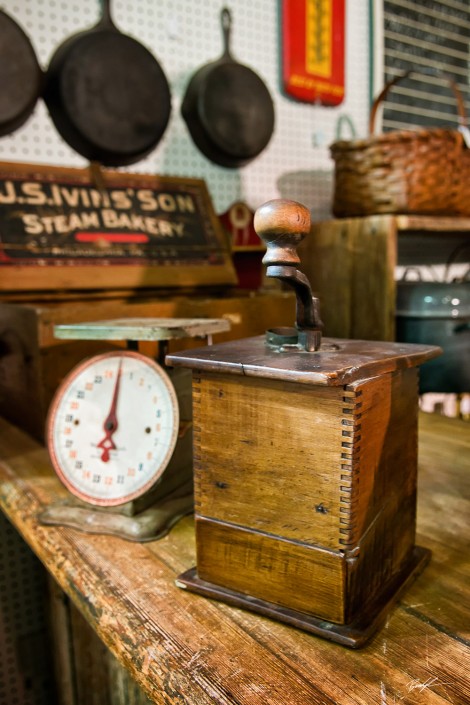 Coffee Grinder Scale and Skillets